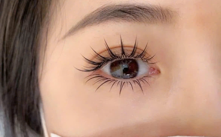 Mi Mắt Ướt